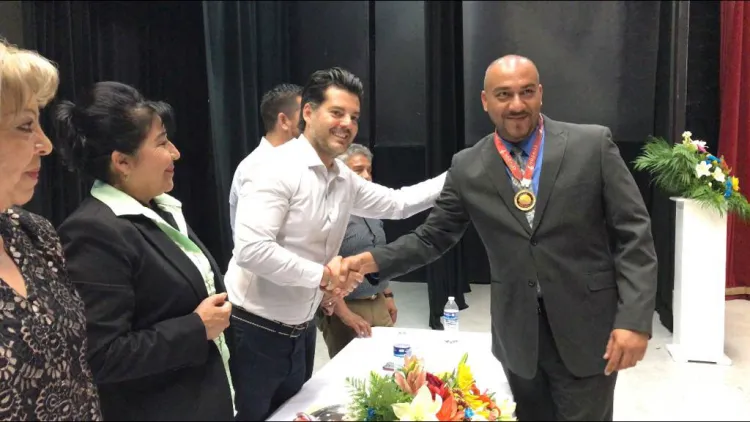 <b>Reconoce Alcalde a los maestros</b><b></b>