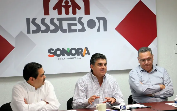 Persisten mesas de negociaciones