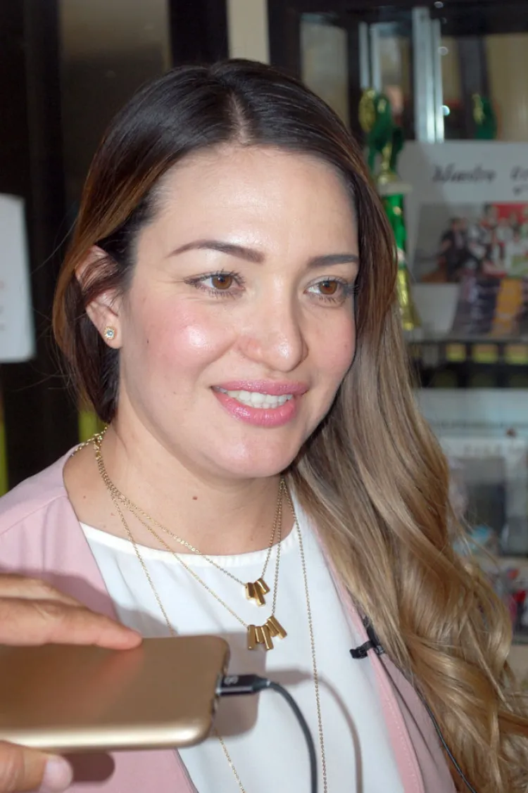 Entregan becas a personas
con capacidades diferentes