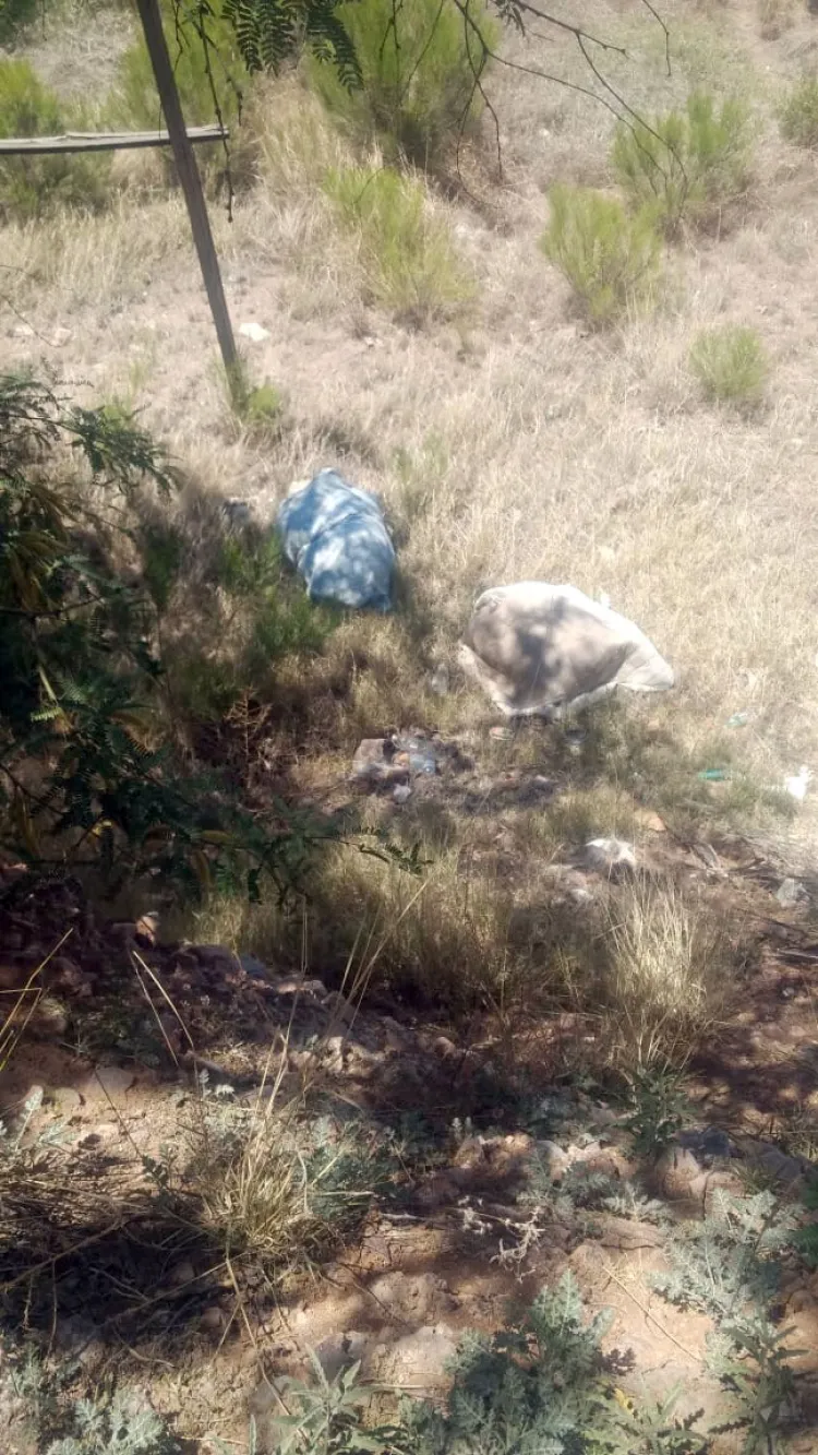 Arrojan bultos de
desperdicio laboral