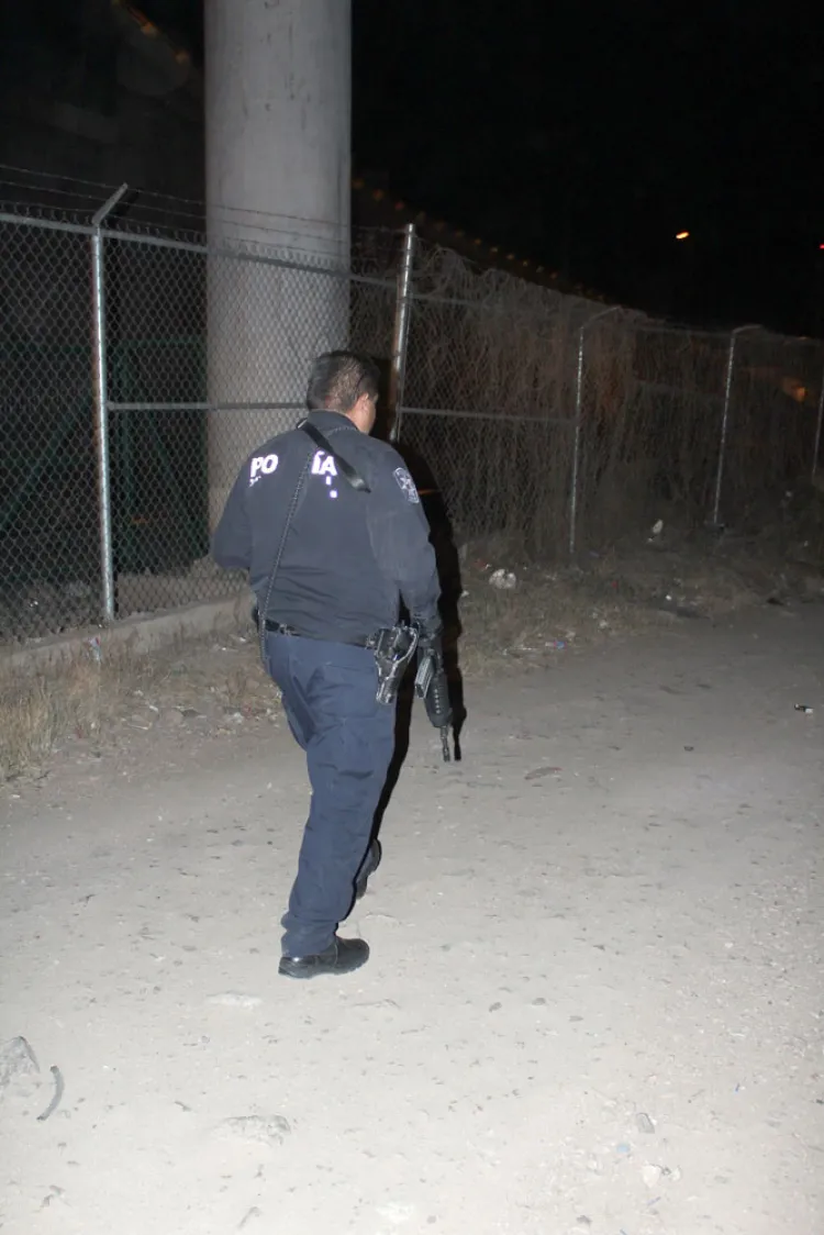 “Cristalazo” en negocio
en Carretera Internacional