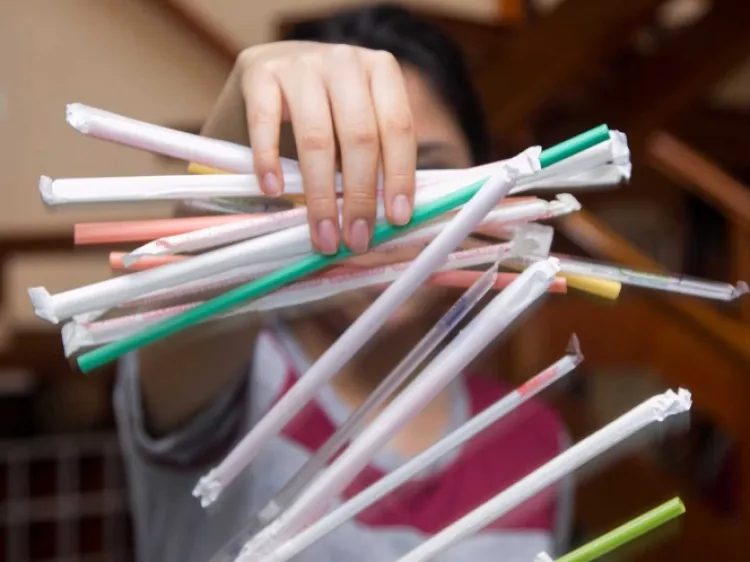 Prohíben popotes, bolsas de plástico y unicel en Nayarit