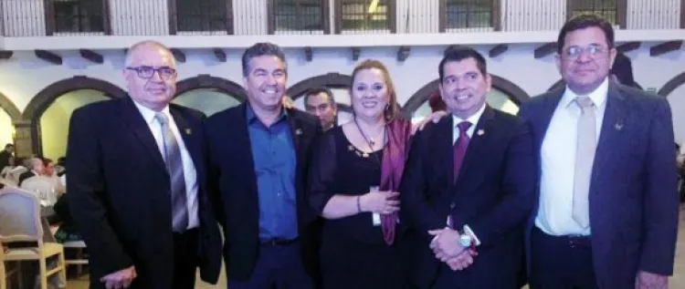 Es Presidenta de Ingenieros Consejera Nacional FEMCIC