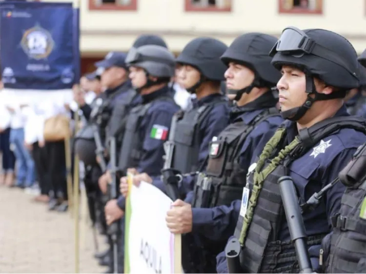  Blindan con 400 policías 4 municipios en Michoacán