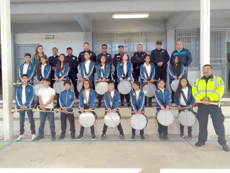 Refuerzan valores en
jóvenes estudiantes