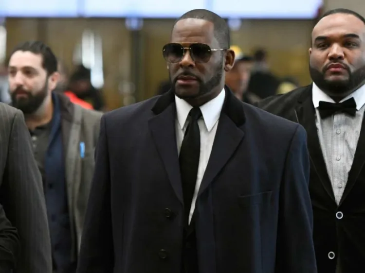 R. Kelly es acusado de 11 nuevos cargos sexuales en Chicago