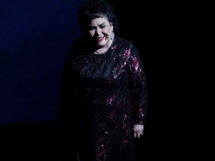 Carmen Salinas pide medicinas para pacientes con &#039;¿VHS?&#039;