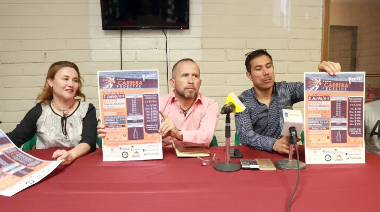 Invitan a carrera
pedestre en La Mesa