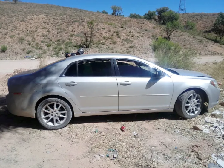 Recuperan vehículo con reporte de robo