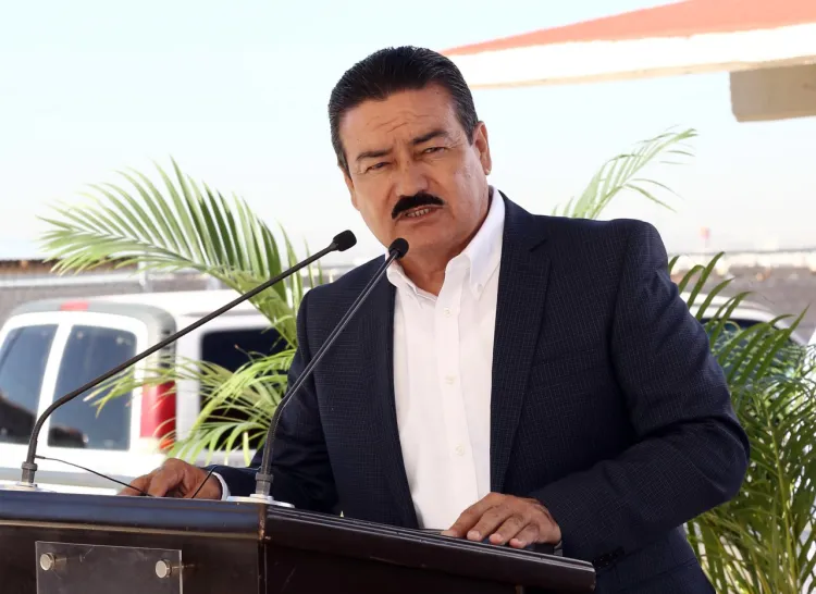 Exhortan a ceremonias
dentro de lineamientos