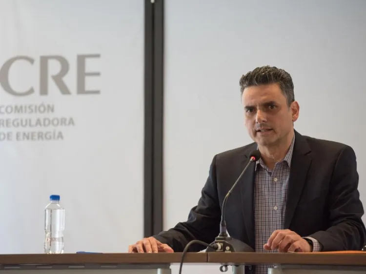 Invitan a renunciar a quienes difieran de la 4T