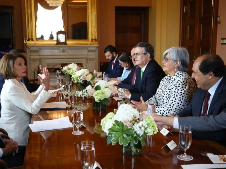 Ebrard califica como &#039;muy productiva&#039; reunión con Pelosi