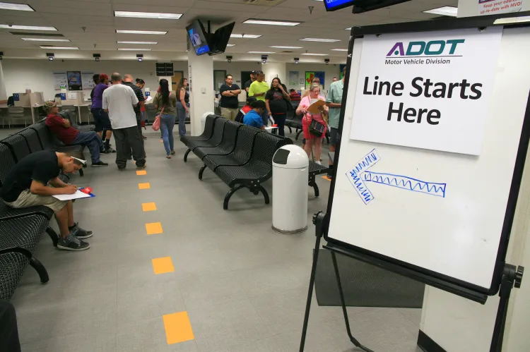 Previenen sobre fraudes