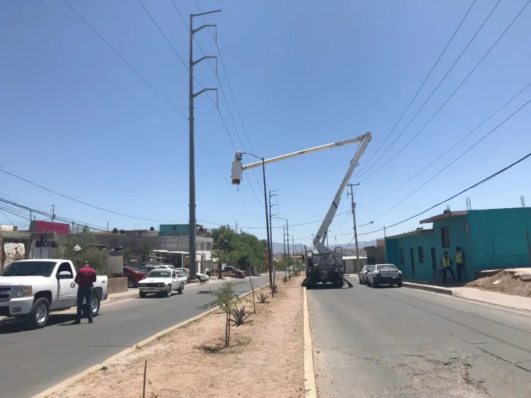 Mejora alumbrado público en colonias