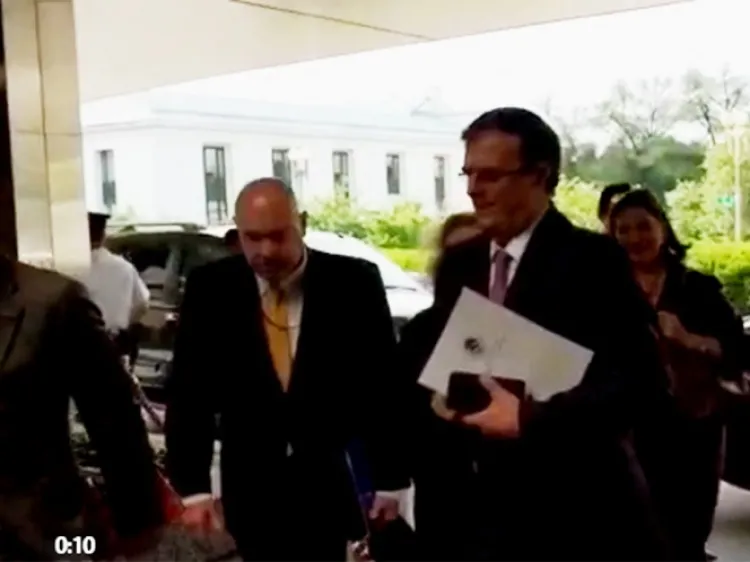 Inicia tercer día de negociaciones para frenar aranceles a México