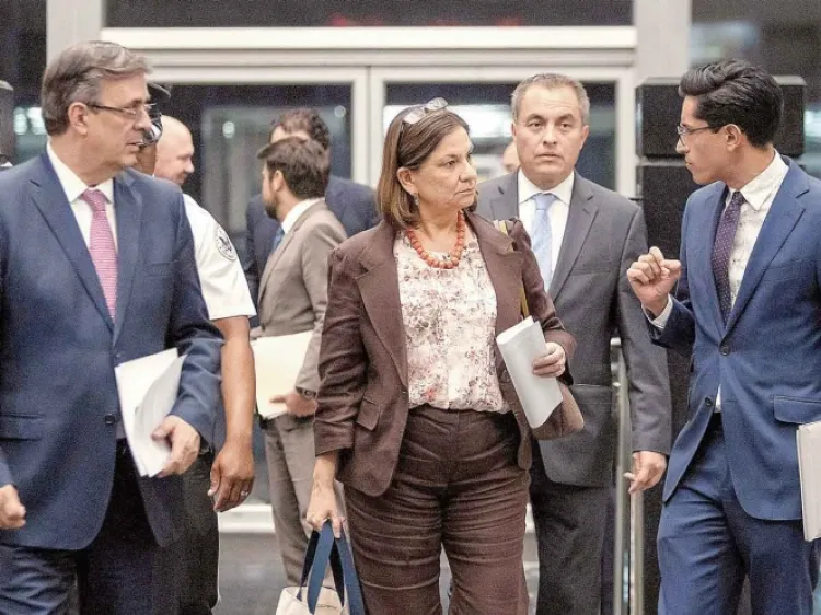 México gana, evita aranceles; el acuerdo con EU implica un compromiso para combatir a &#039;polleros&#039;