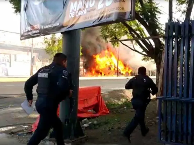 Tráiler sin frenos deja 5 personas muertas y 15 heridos en Morelos