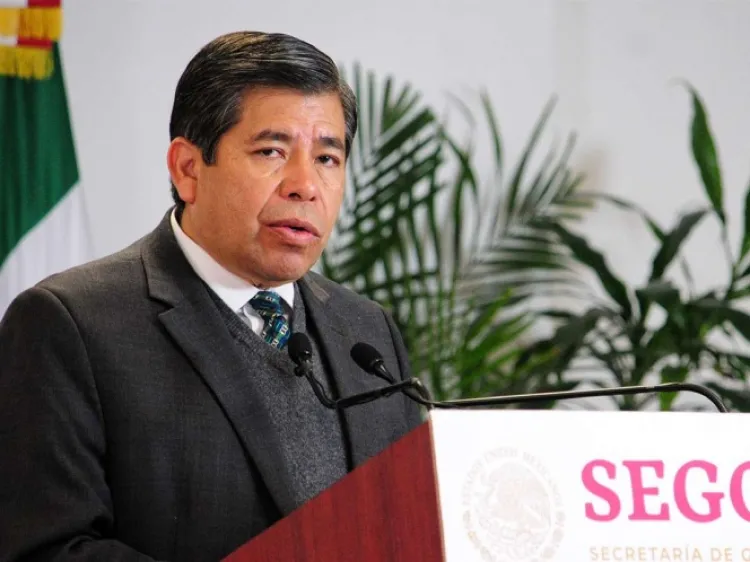 Tonatiuh Guillén López renuncia al Instituto Nacional de Migración