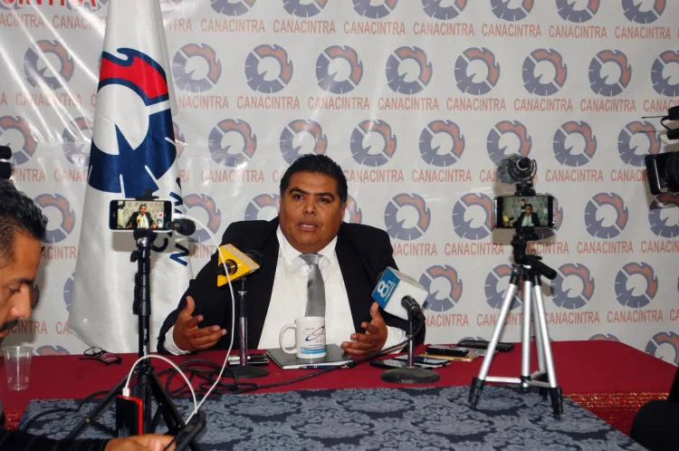 Avalan gestión de Gobernadora