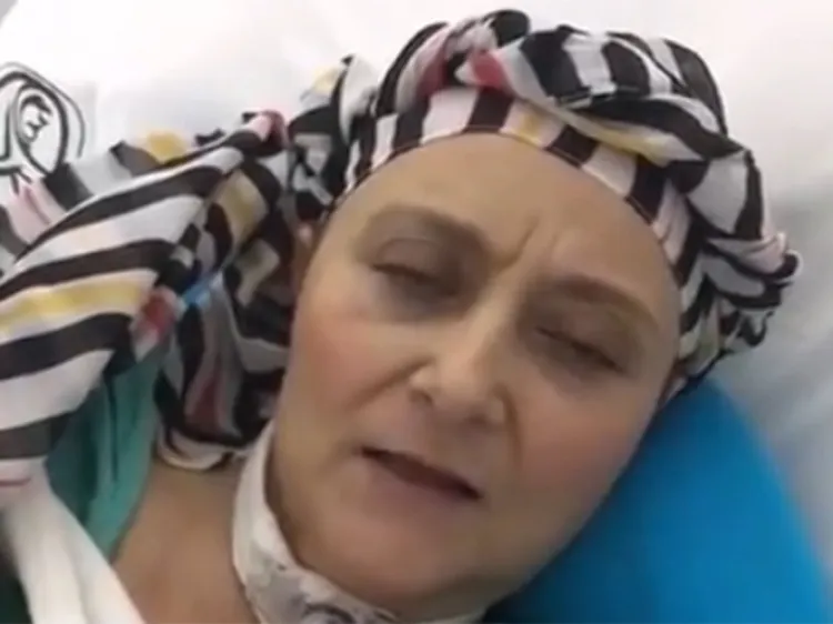 ‘Ya más o menos carburo’: Elvia sale del coma tras ‘batazo’ artero