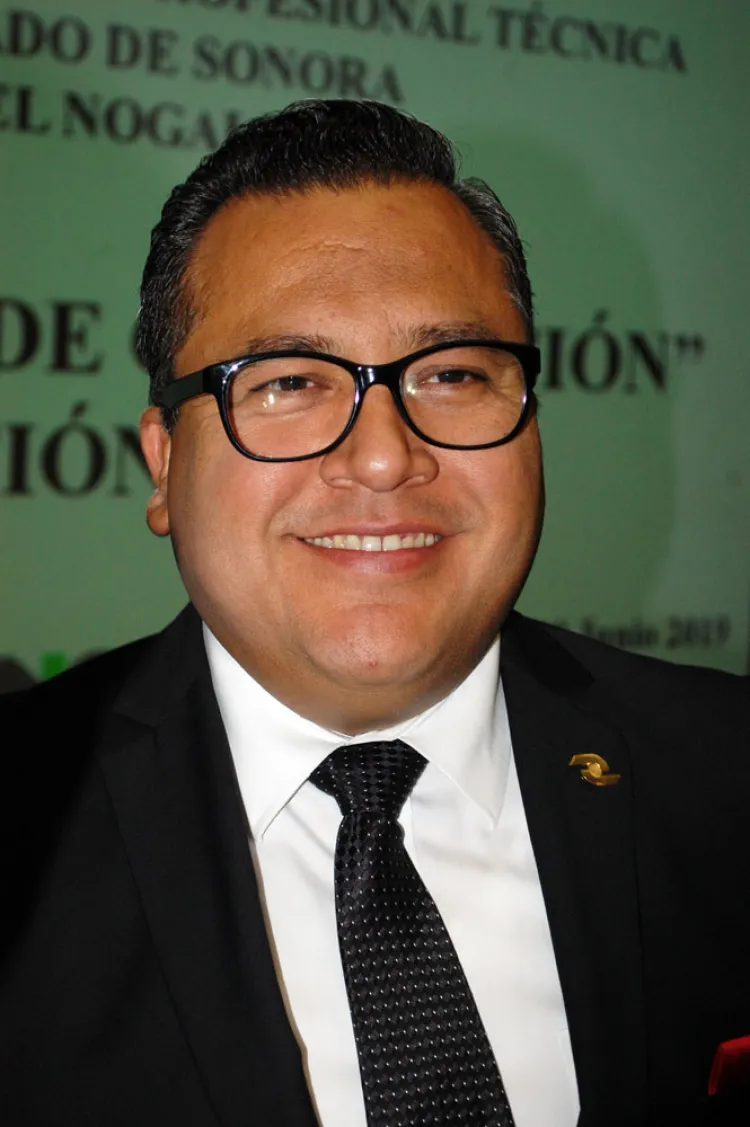 Egresa generación de Conalep