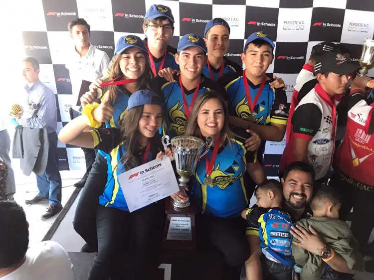 Se prepara Cobach para competencia internacional