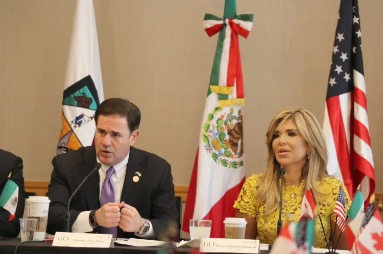 Promueven comercio internacional 