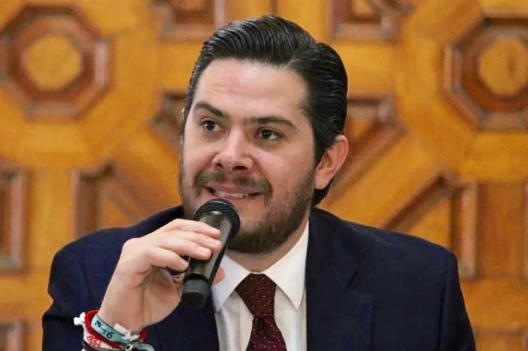 Urgen a México intervenir por arancel contra tomate