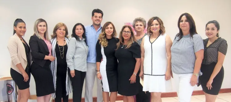 Relizan foro de empoderamiento