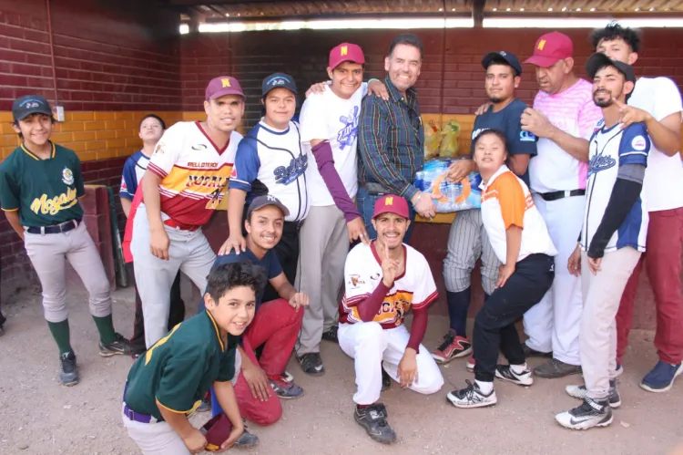 Apoyan a equipo “Special Stars”