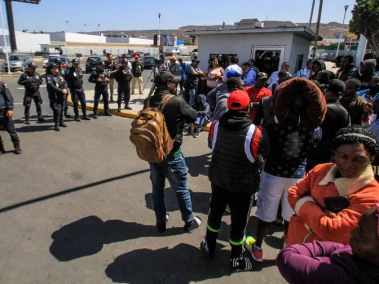 Trump elogia a México por labor en la frontera y... reprueba a China