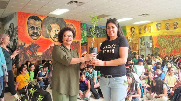 Celebran el Día del Arbol