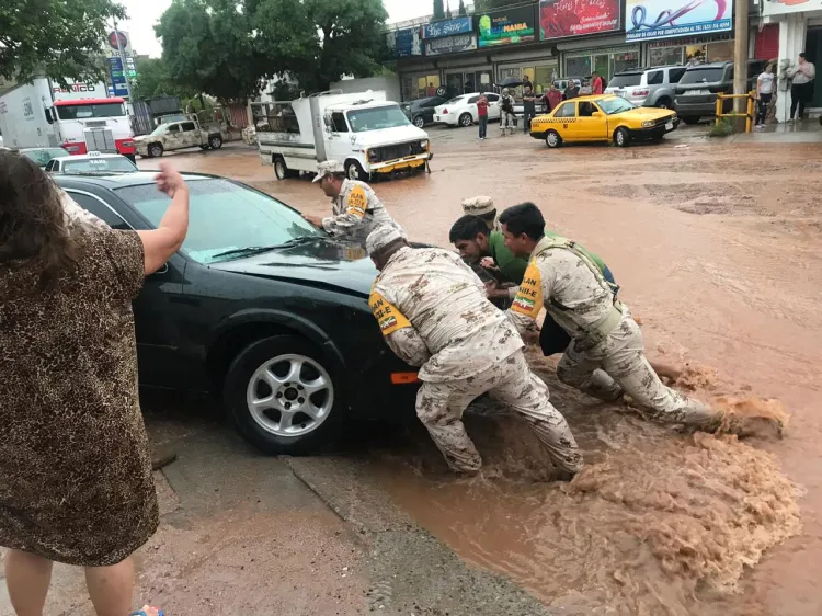Azota tromba a Nogales