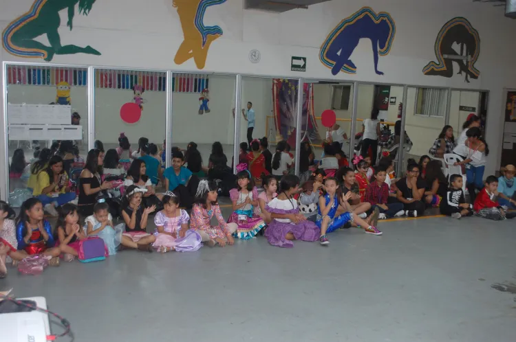 Reciben niños instrucción veraniega