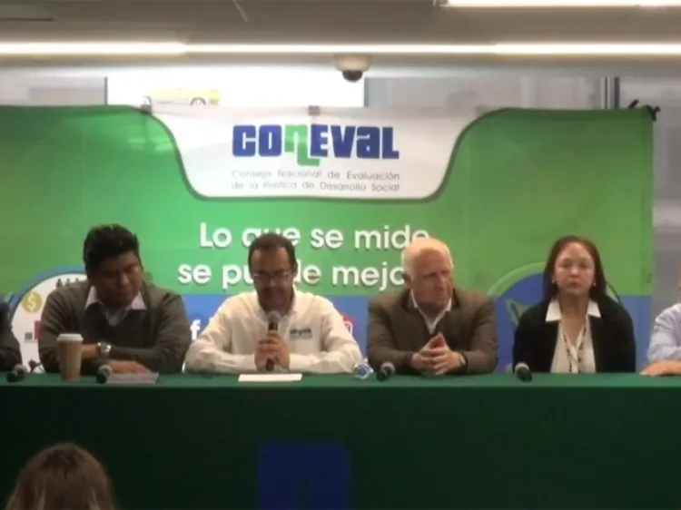 José Nabor Cruz, nuevo titular del Coneval