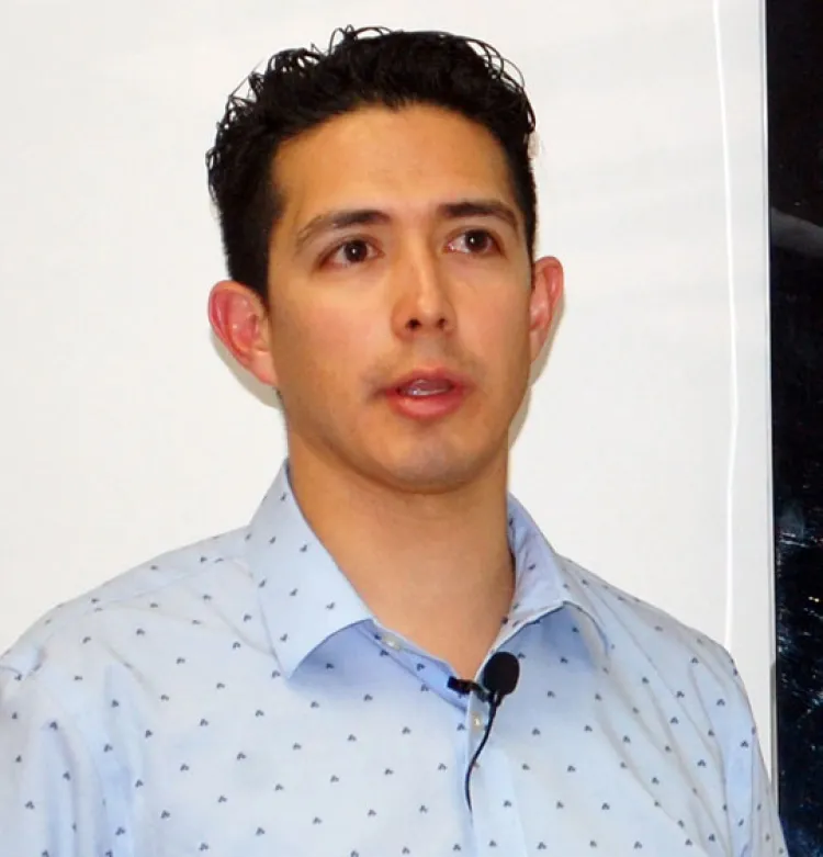 Vigilan que empresas no arrojen metales al drenaje