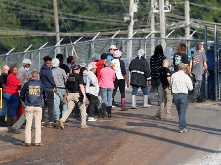 SRE solicita lista de mexicanos detenidos en redada de Misisipi