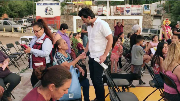 Atiende Alcalde Pujol a vecinos