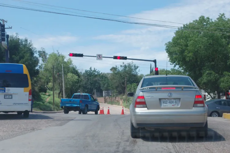 Anuncian cambio de vialidad en la Tecnológico