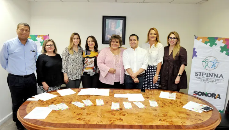 Convocan a padres de familia