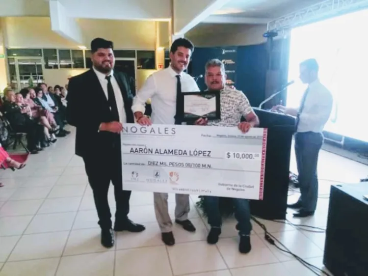 Es galardonado Aarón Alameda 