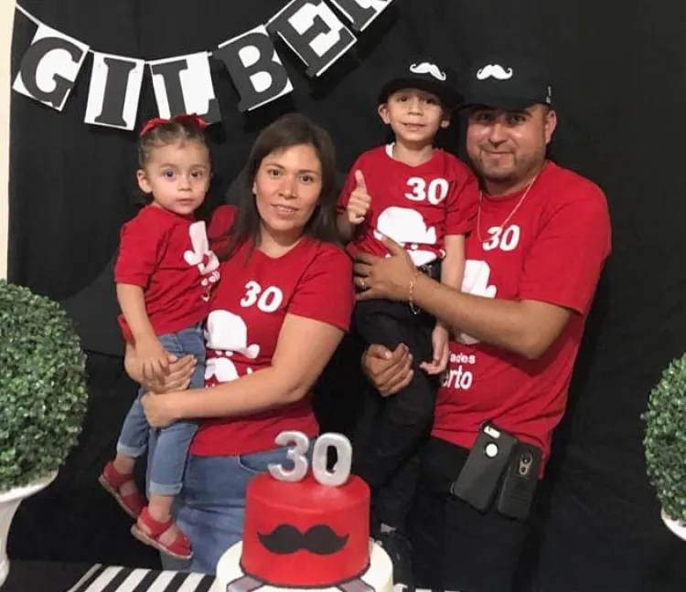 Festejan a Jesús Gilberto Villegas