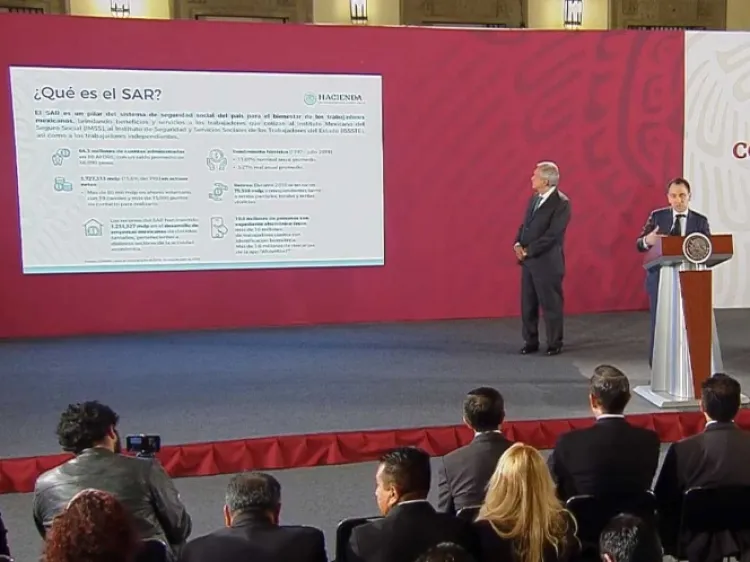 Anuncia Hacienda baja de comisiones de las Afores