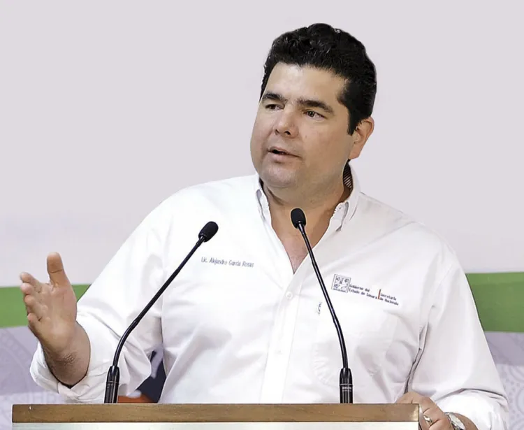 Invitan registrarse a régimen fiscal