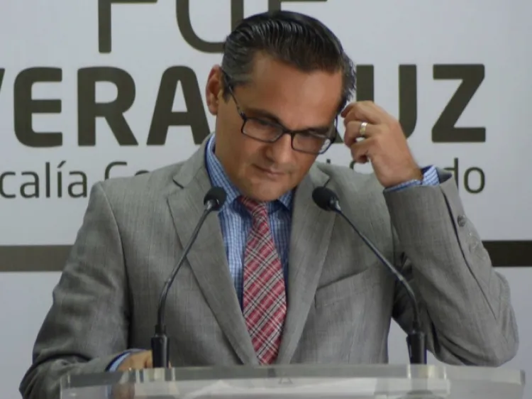 Respetan decisión de Congreso de Veracruz en caso Winckler