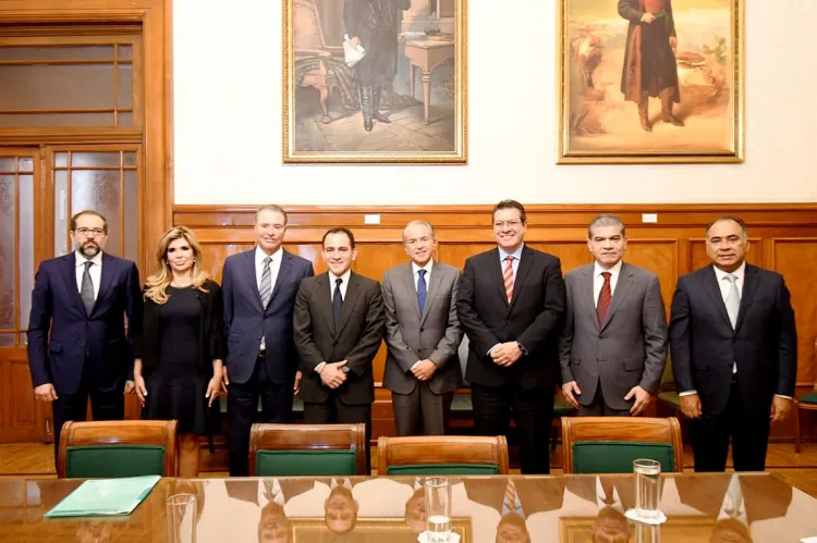 Gestiona Gobernadora recursos