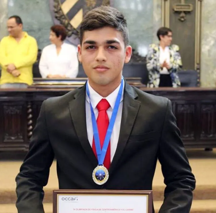 Representará alumno sonorense a México