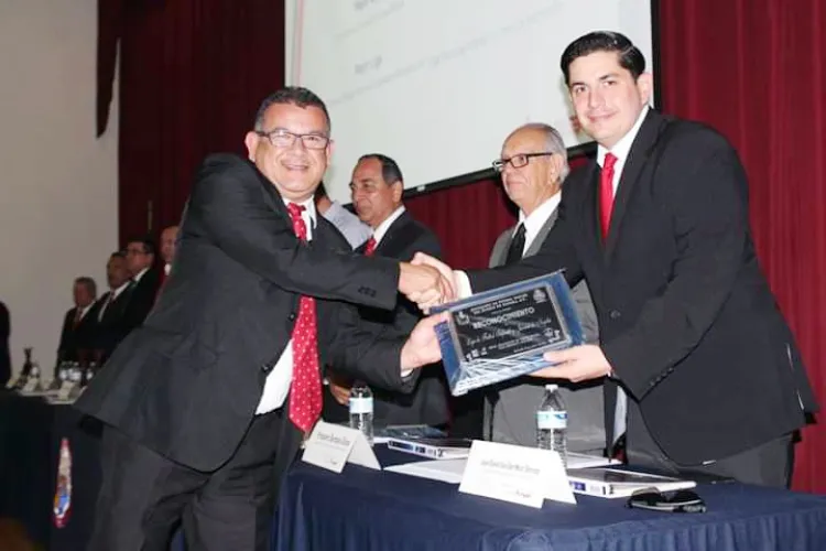 Mercado candidato al Salón
de la Fama del Deporte 