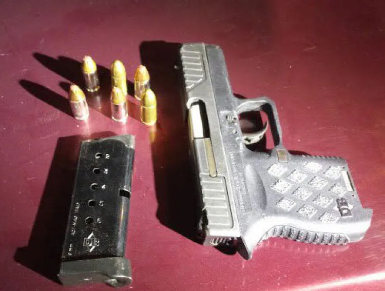 Disparan arma de fuego en tienda