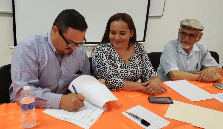 Firma Cobach convenios